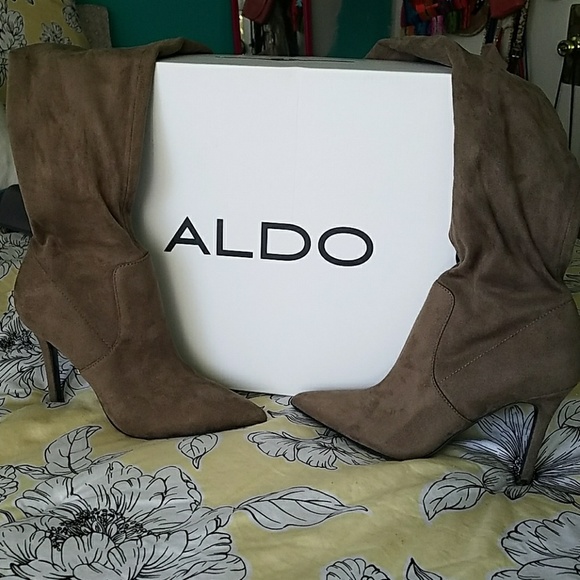 Aldo over the knee boots - Picture 4 of 7